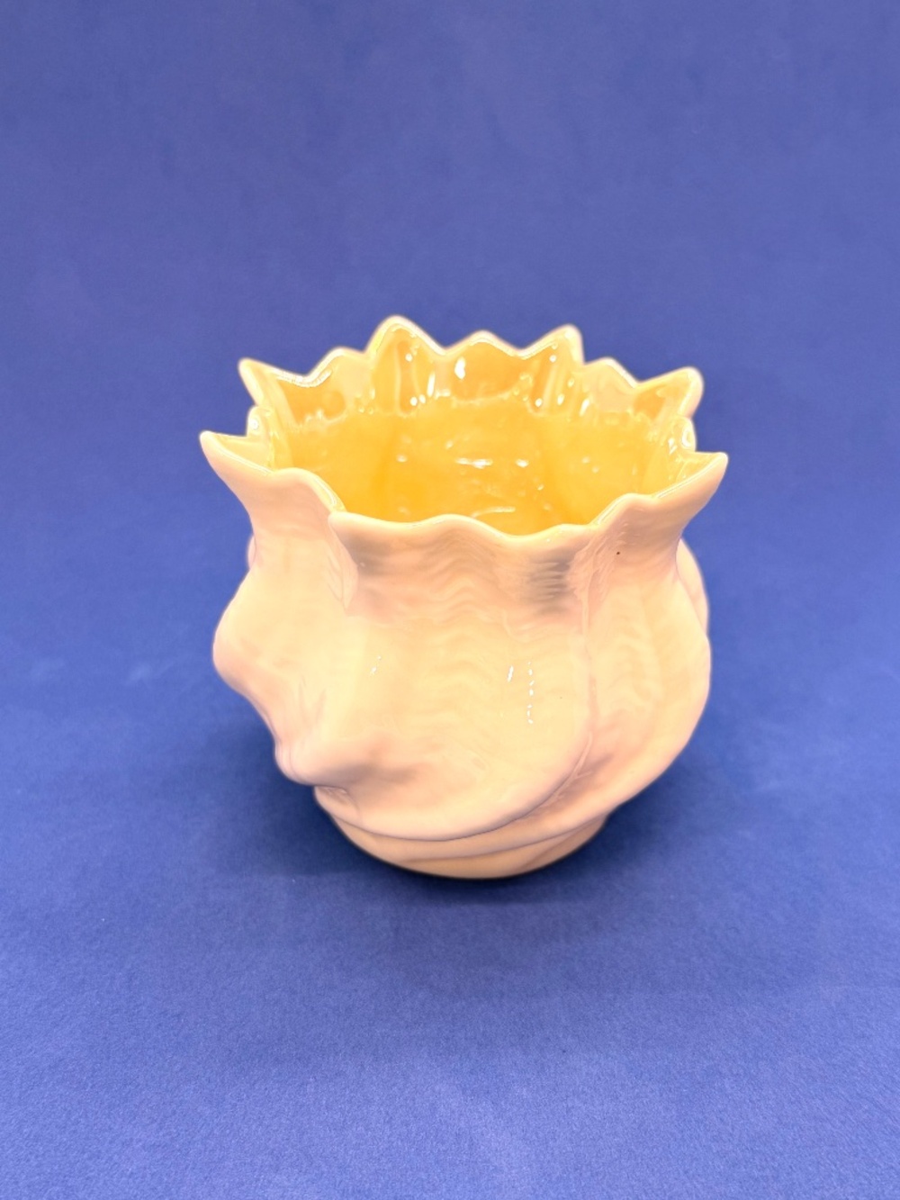 Belleek Pottery Neptune Twisted Shell Vase